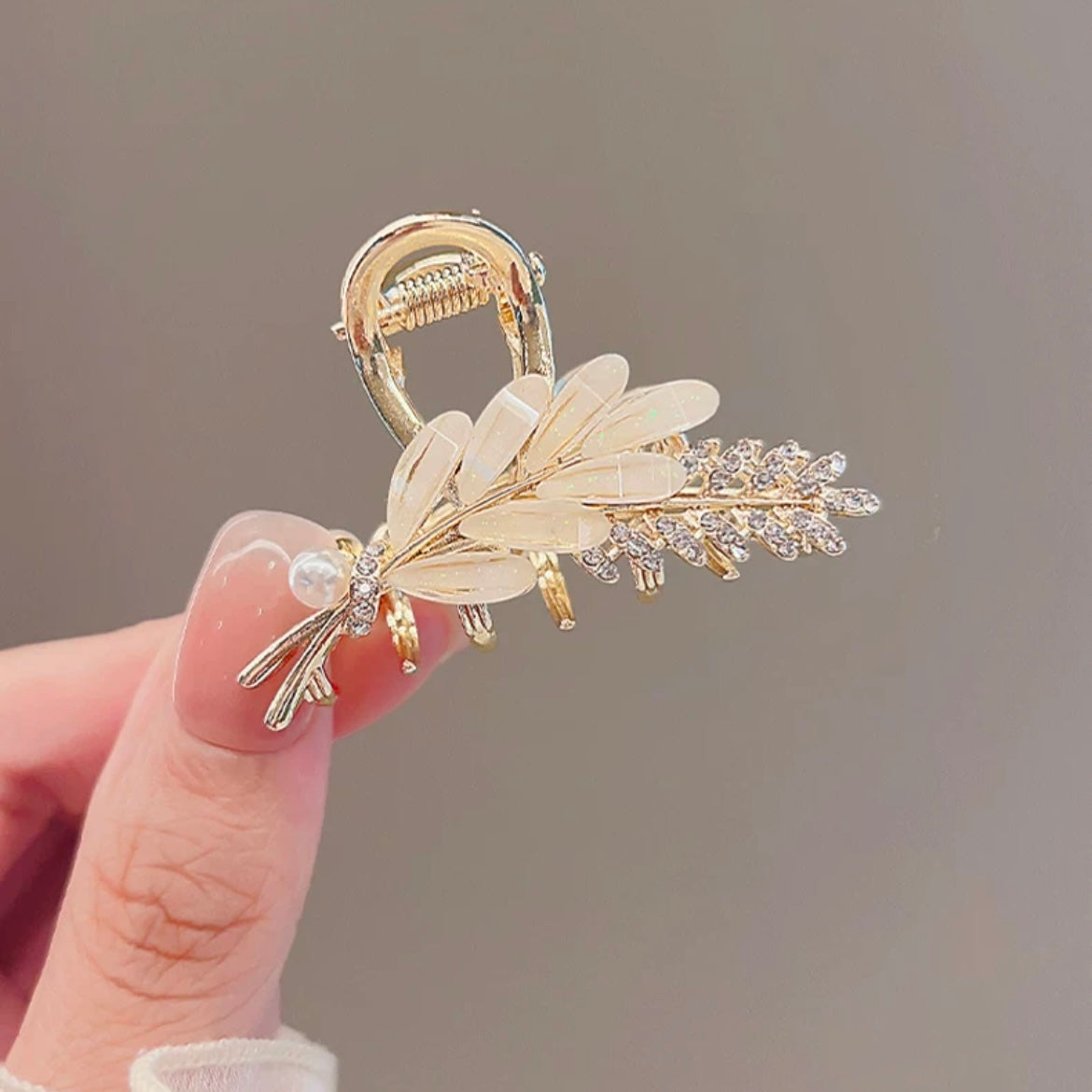 Office to Bar-Crystal Wheat Ears Small Hairclip