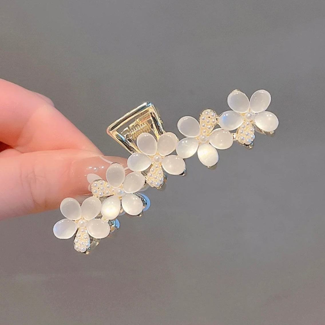 Office to Bar-Flower Crystal Hairclip